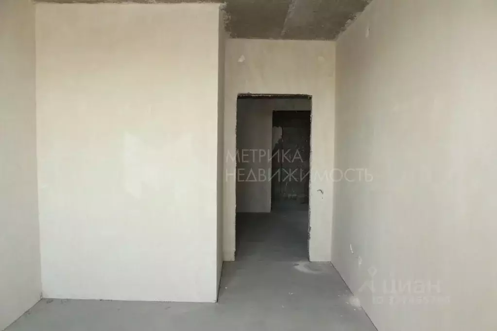 1-к кв. Тюменская область, Тюмень ул. 50 лет Октября, 75к2 (42.9 м) - Фото 0