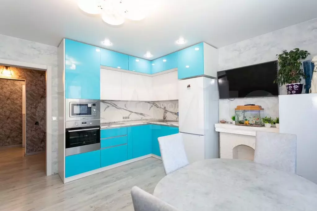 2-к. квартира, 55 м, 4/5 эт. - Фото 1