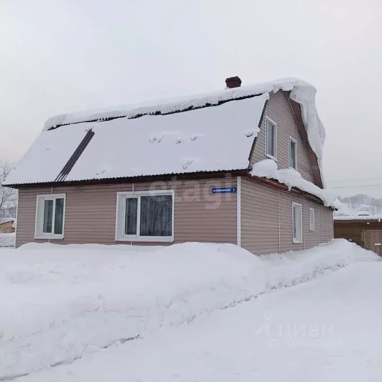 Дом в Кемеровская область, Новокузнецкий муниципальный округ, пос. ... - Фото 1