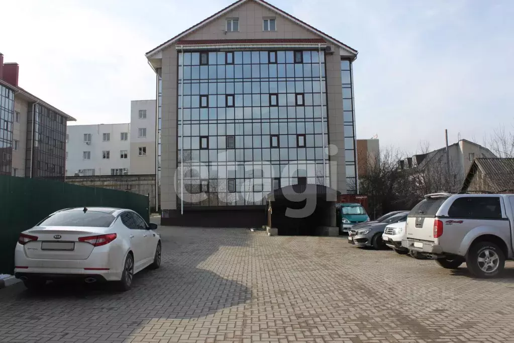 4-к кв. Белгородская область, Белгород ул. Тургенева, 8 (99.0 м) - Фото 0