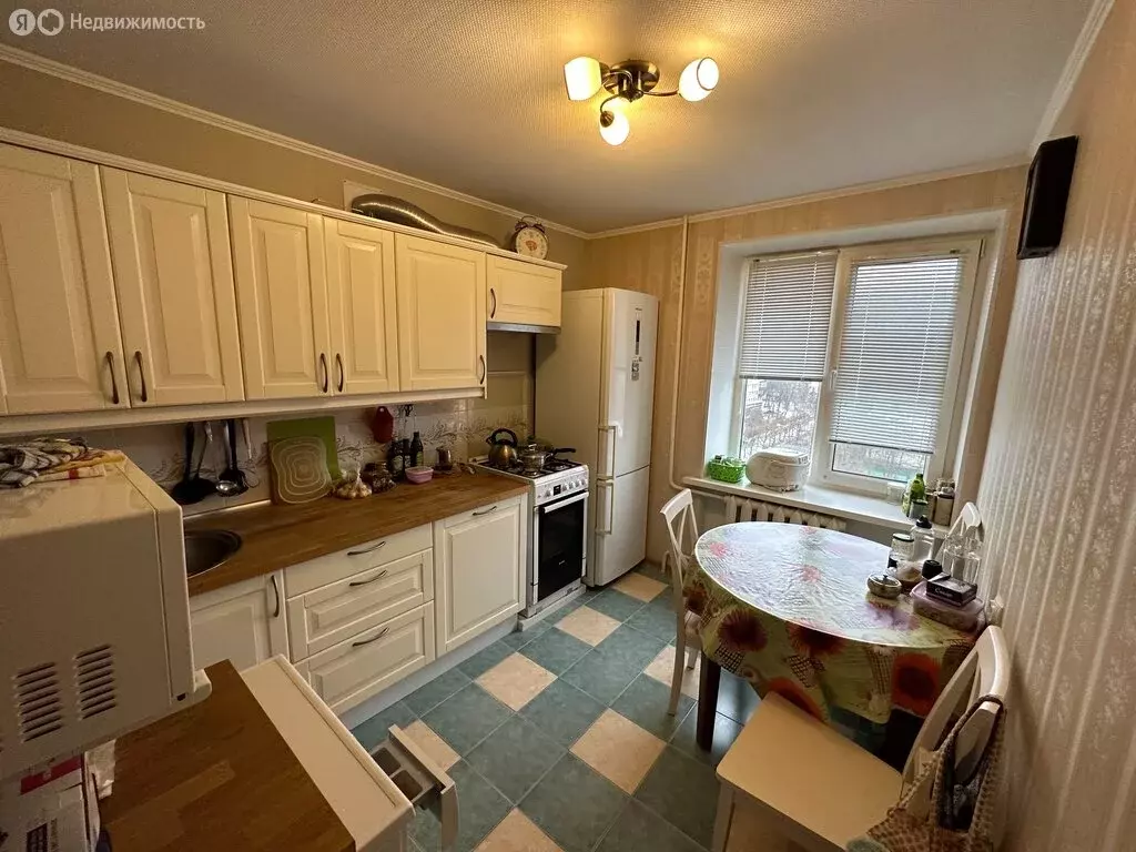 3-комнатная квартира: Пушкин, Ленинградская улица, 40/25 (56.9 м) - Фото 2