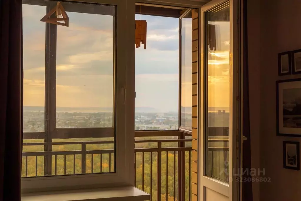 1-к кв. Татарстан, Казань ул. Рауиса Гареева, 102к2 (35.3 м) - Фото 1