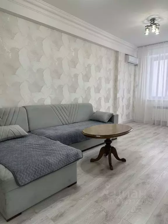 2-к кв. Дагестан, Каспийск просп. М. Омарова (70.0 м) - Фото 1