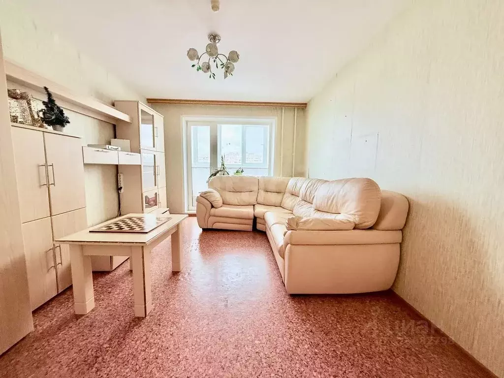 3-к кв. Брянская область, Брянск ул. Красный Маяк, 121 (72.0 м) - Фото 1