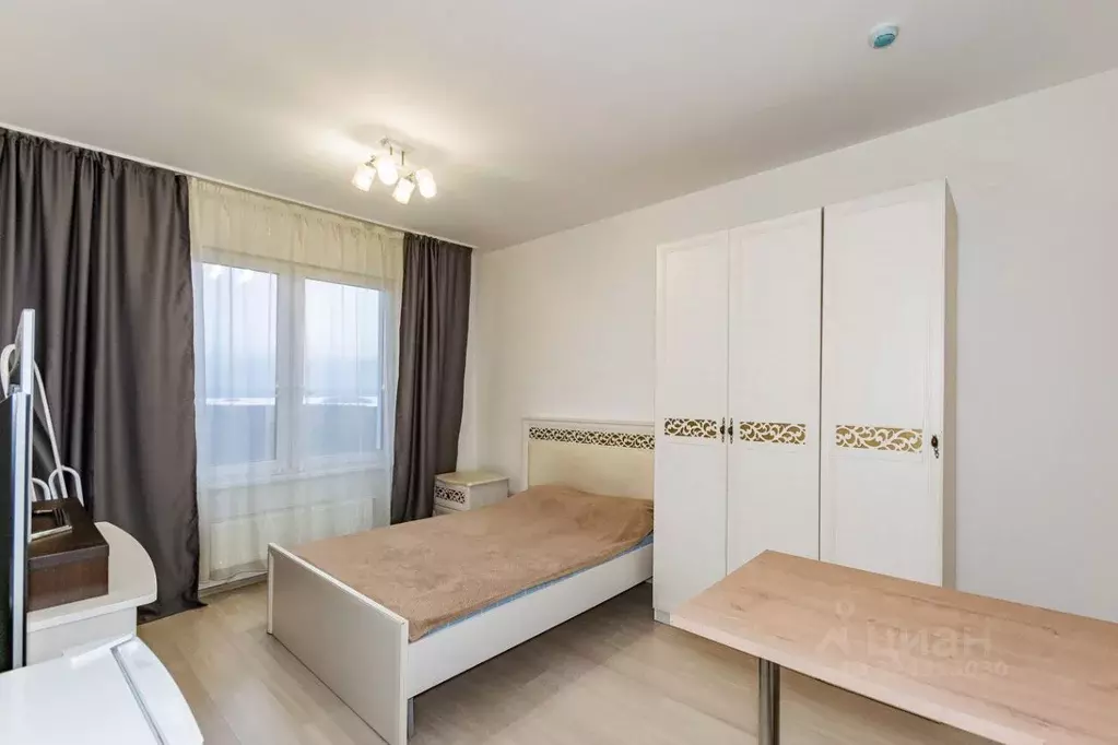 Студия Свердловская область, Екатеринбург ул. Зеленый Остров, 12 (23.0 ... - Фото 2