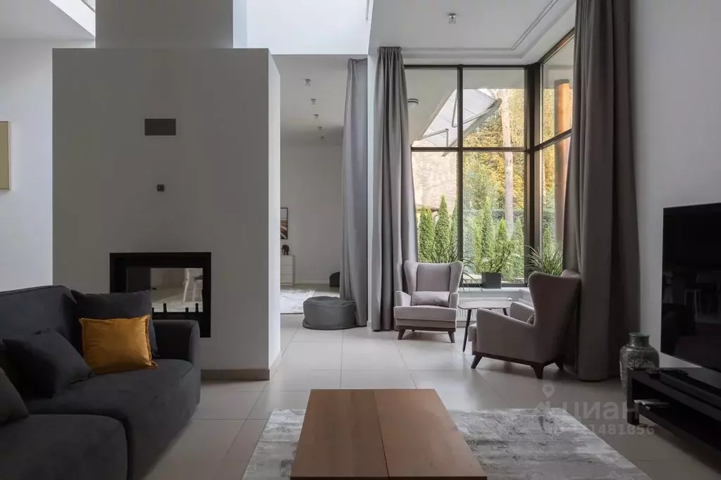 Дом в Московская область, Красногорск Резиденция Рублево кп,  (450 м) - Фото 1