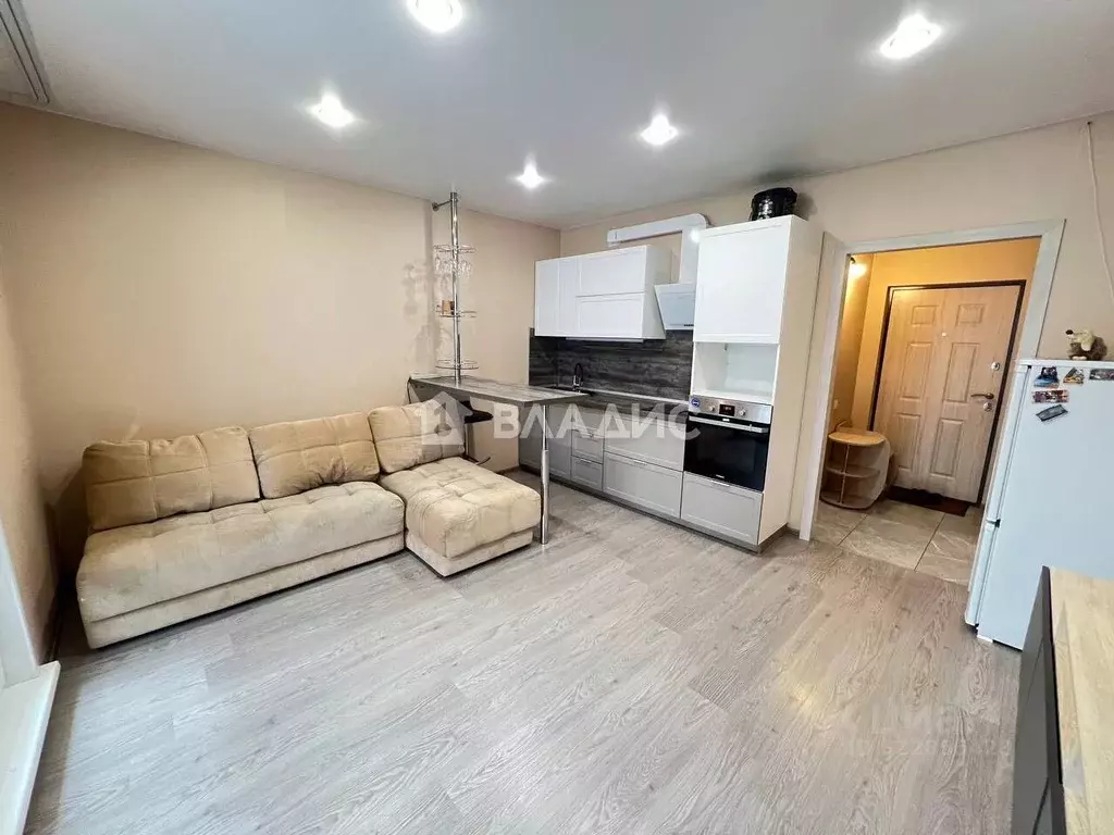 Студия Алтайский край, Барнаул ул. Сергея Семенова, 4 (24.7 м) - Фото 1