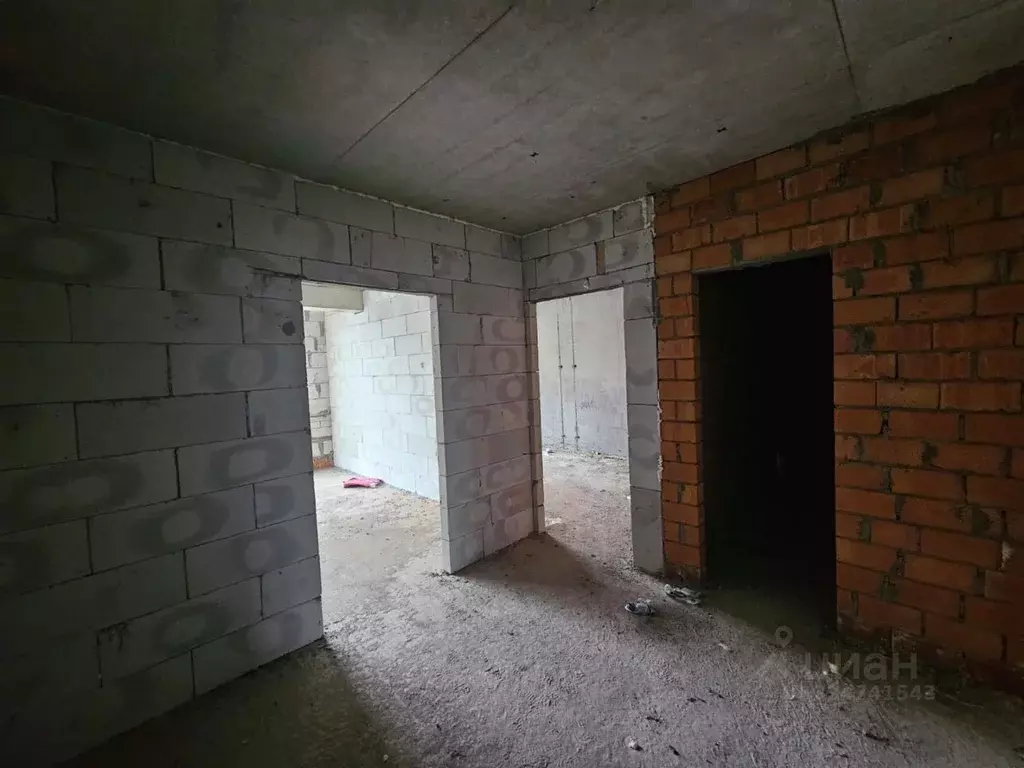 3-к кв. Северная Осетия, Владикавказ ул. Генерала Дзусова, 30к2 (92.8 ... - Фото 2