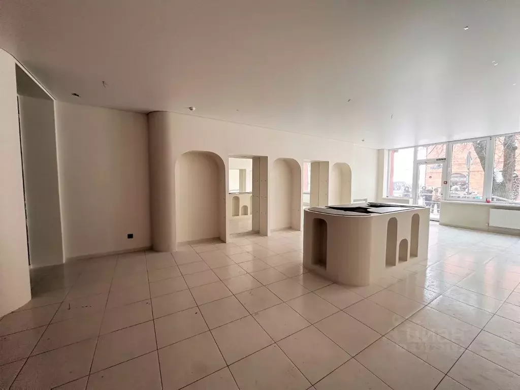 Торговая площадь в Калининградская область, Зеленоградск ул. ... - Фото 2