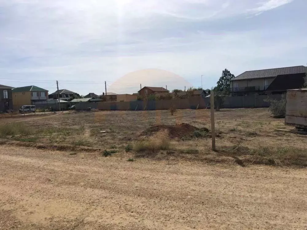 Участок в Крым, Сакский район, Новофедоровка пгт ул. Садоводческая ... - Фото 1