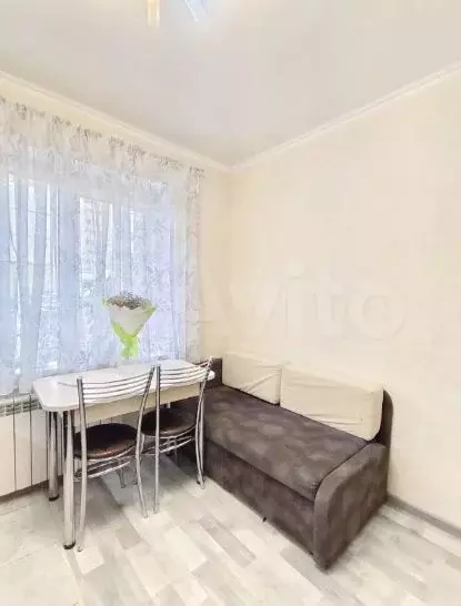 1-к. квартира, 37 м, 4/10 эт. - Фото 1