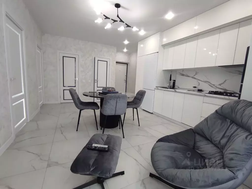 3-к кв. Ростовская область, Батайск Комсомольская ул., 135к2 (60.0 м) - Фото 1