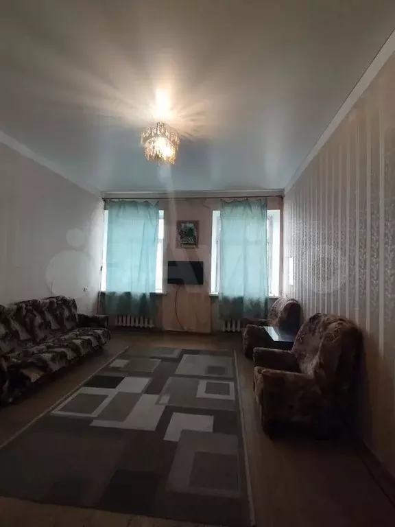 3-к. квартира, 100 м, 4/5 эт. - Фото 0