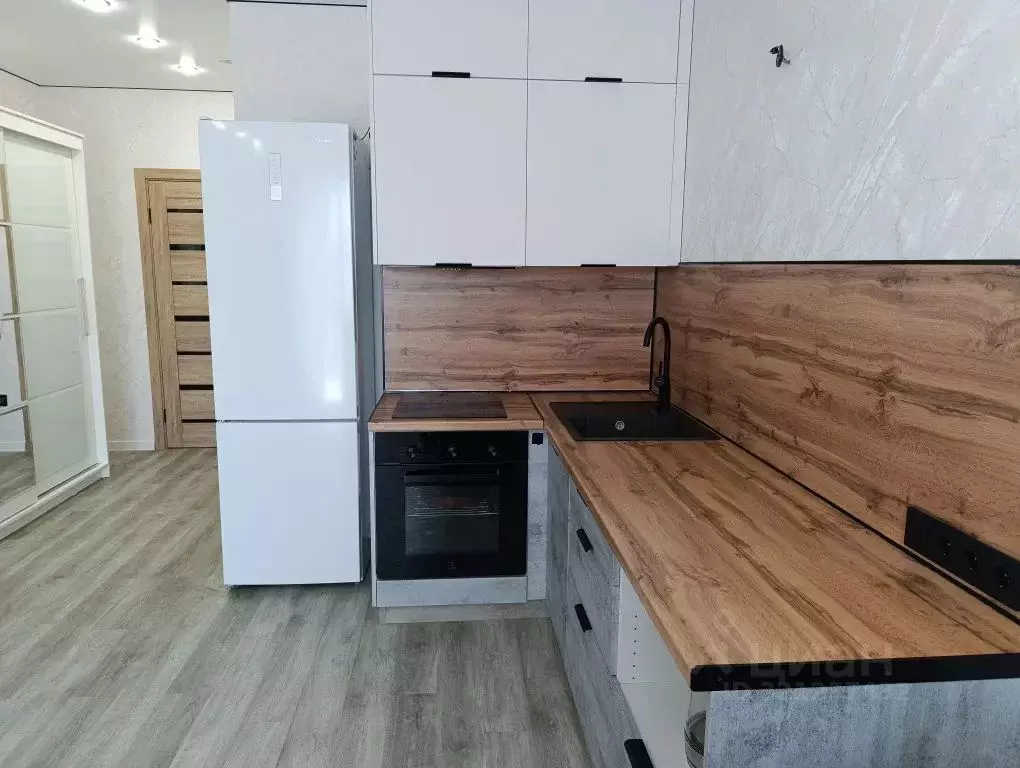 Студия Краснодарский край, Анапа ул. Ленина, 241к1 (30.0 м) - Фото 1