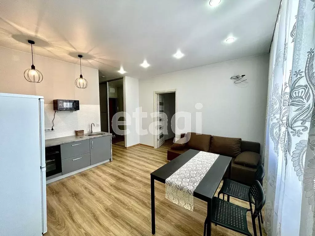 1-к кв. Тюменская область, Тюмень ул. Газовиков, 73 (30.0 м) - Фото 1