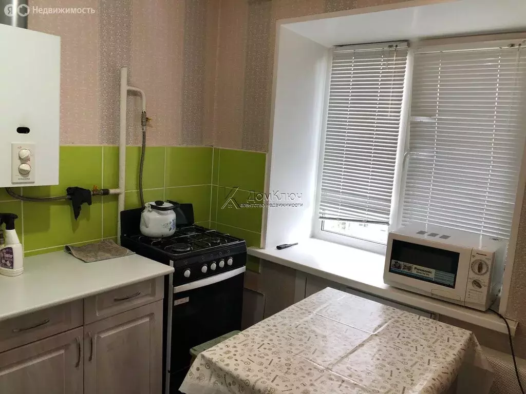 1-комнатная квартира: Кумертау, улица Пушкина, 3 (29.9 м) - Фото 1