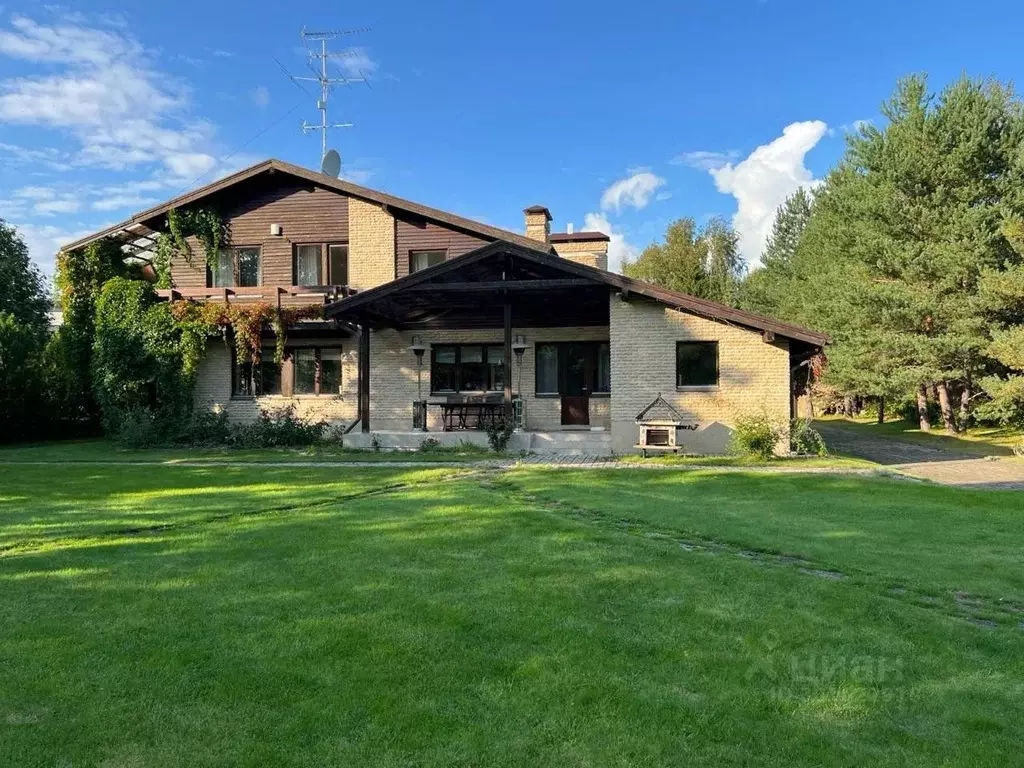 Дом в Ленинградская область, Выборгский район, Первомайское с/пос, ... - Фото 0