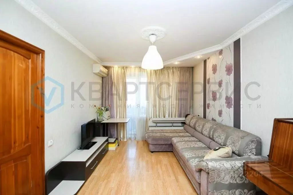 2-к кв. Омская область, Омск Ангарская ул., 2 (43.6 м) - Фото 1