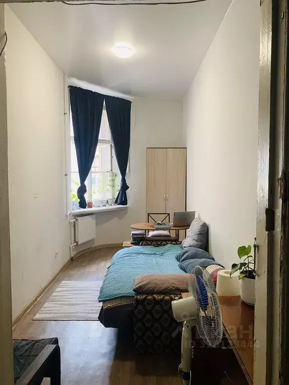 Комната Санкт-Петербург Литейный просп., 33 - Фото 1