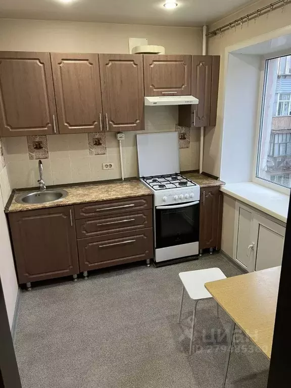 1-к кв. Курганская область, Курган ул. Красина, 80 (30.0 м) - Фото 0