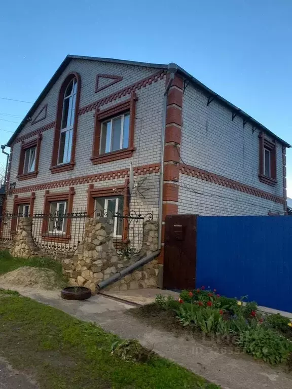 Дом в Курская область, Курск ул. Новая Масловка (210 м) - Фото 1