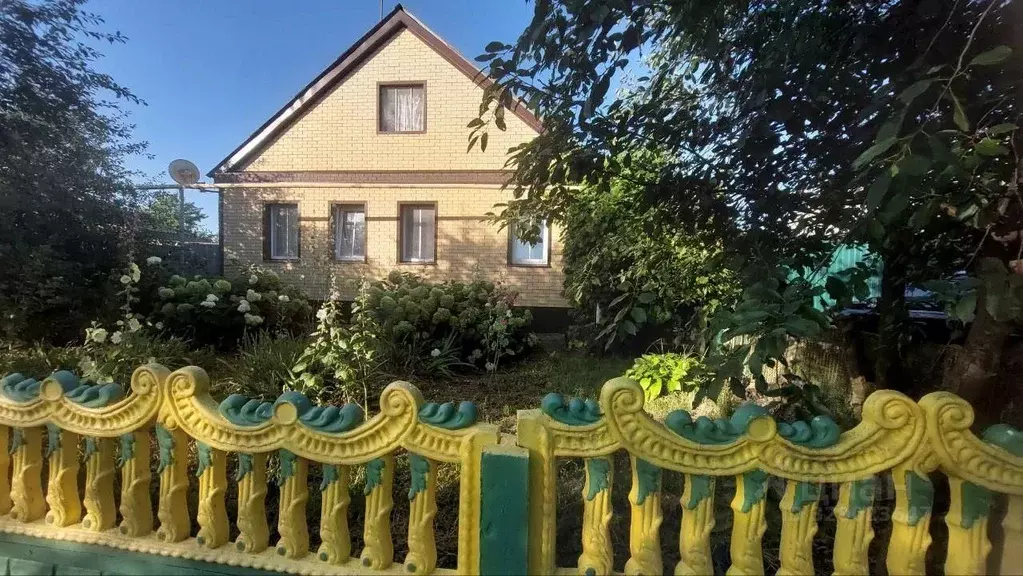 Дом в Курская область, Фатежский район, с. Большое Жирово 23 (87 м) - Фото 1