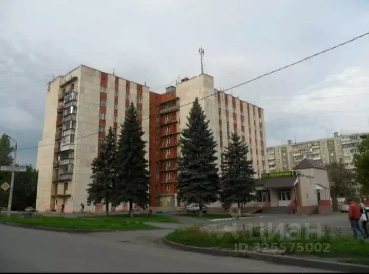 Комната Челябинская область, Челябинск ул. Барбюса, 6 (16.0 м) - Фото 1