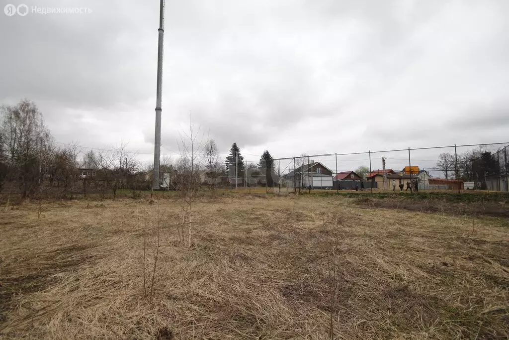 Участок в деревня Черемисское, Центральная улица (7.91 м) - Фото 1