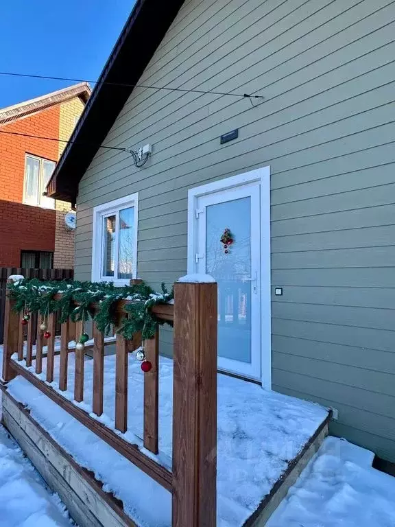 Дом в Самарская область, Красный Яр с/пос, с. Белозерки ул. Лемкова, ... - Фото 1