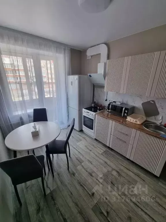 1-к кв. Приморский край, Владивосток ул. 1-я Морская, 8 (34.0 м) - Фото 0