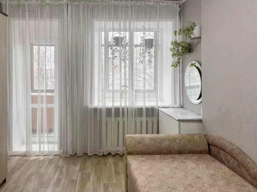 Комната Псковская область, Псков ул. Киселева, 8 (12.0 м) - Фото 1