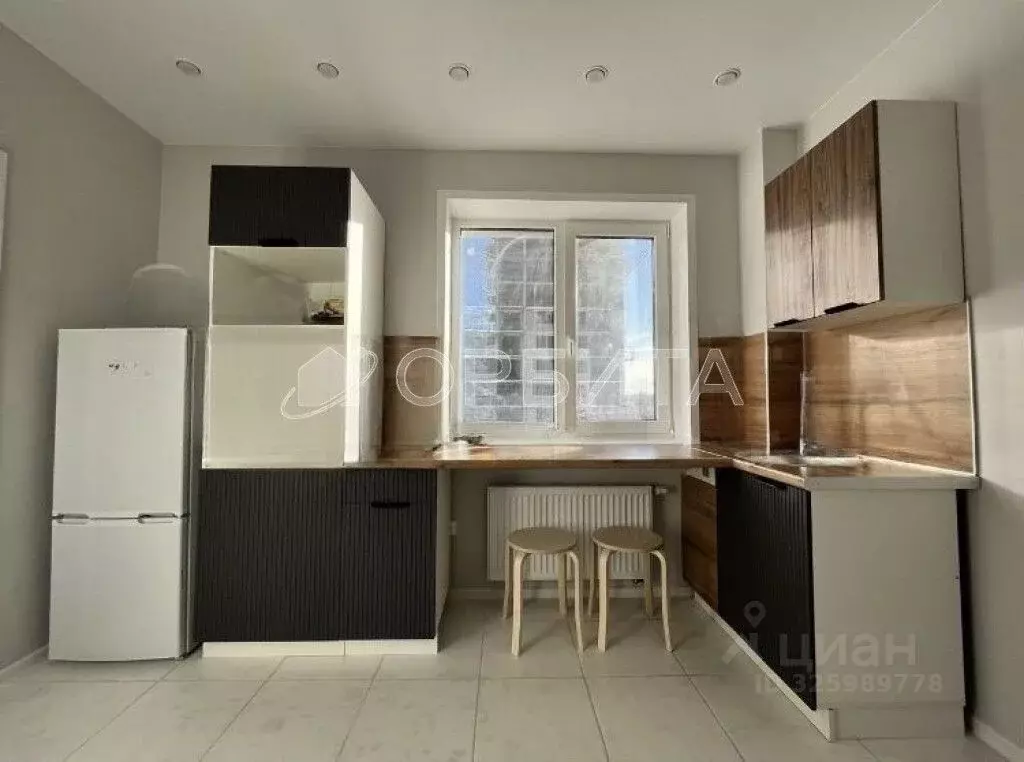 1-к кв. Тюменская область, Тюмень ул. Тальниковая, 3 (26.0 м) - Фото 1