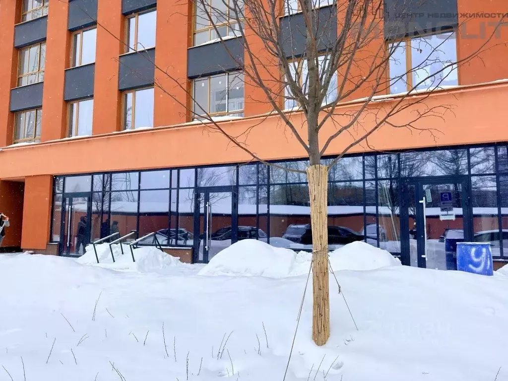 Торговая площадь в Свердловская область, Екатеринбург просп. ... - Фото 2