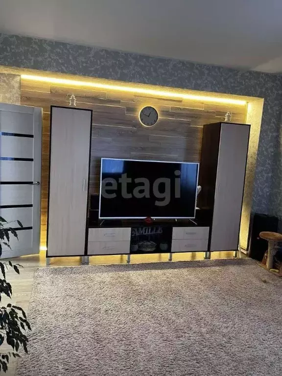 5-к кв. Ямало-Ненецкий АО, Тарко-Сале Пуровский район, Таежная ул., ... - Фото 1