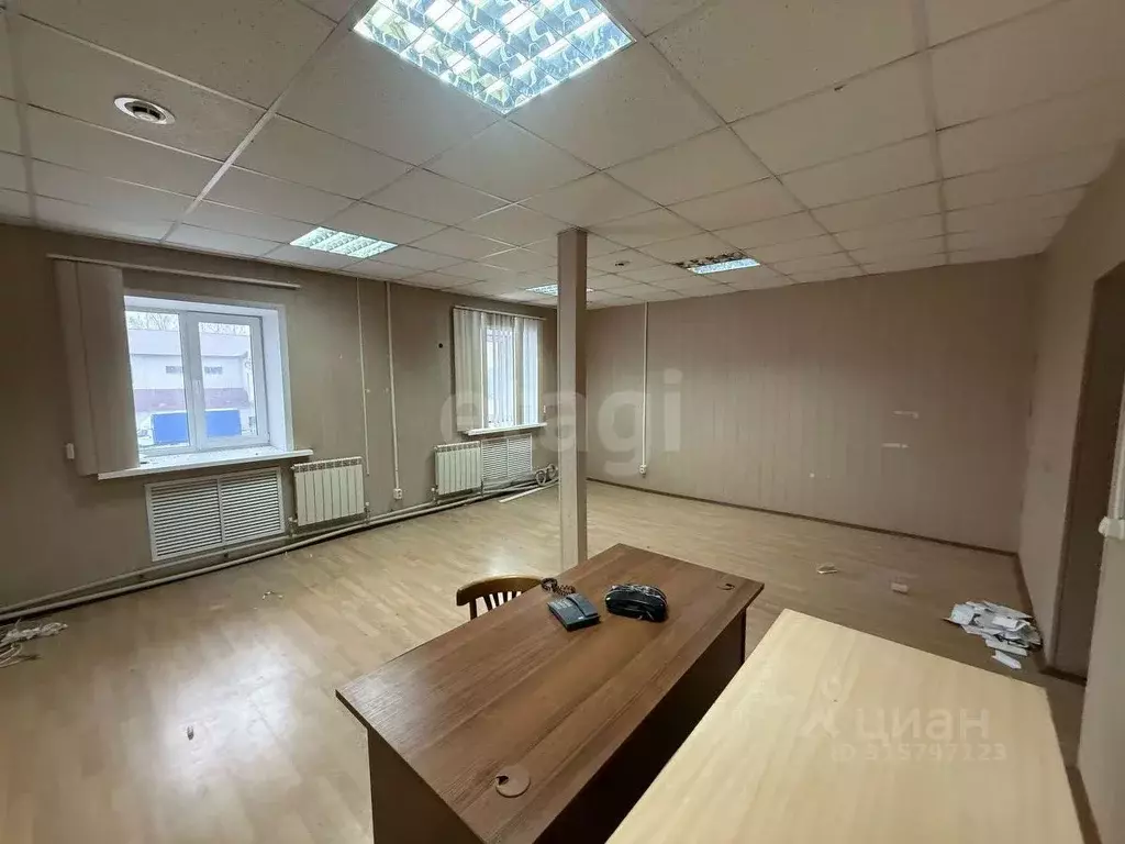 Офис в Брянская область, Брянский район, Супоневское с/пос, с. ... - Фото 1