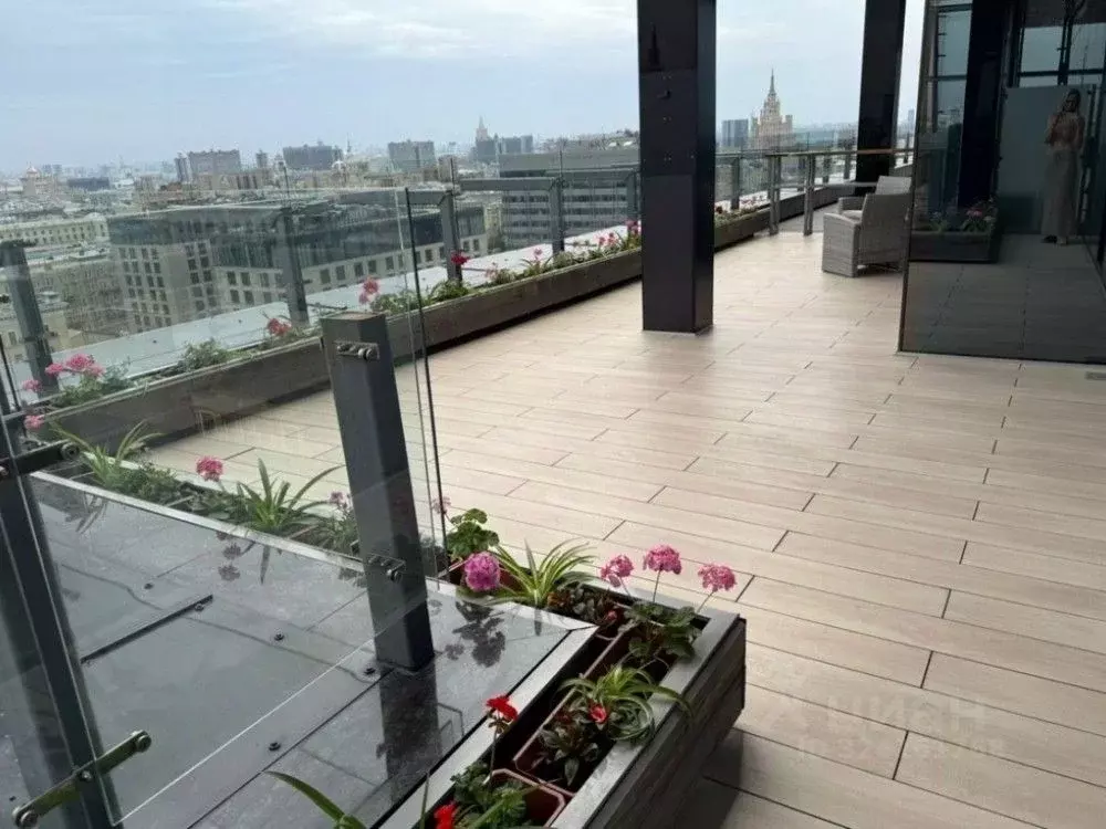 Офис в Москва 2-я Брестская ул., 6 (426 м) - Фото 1