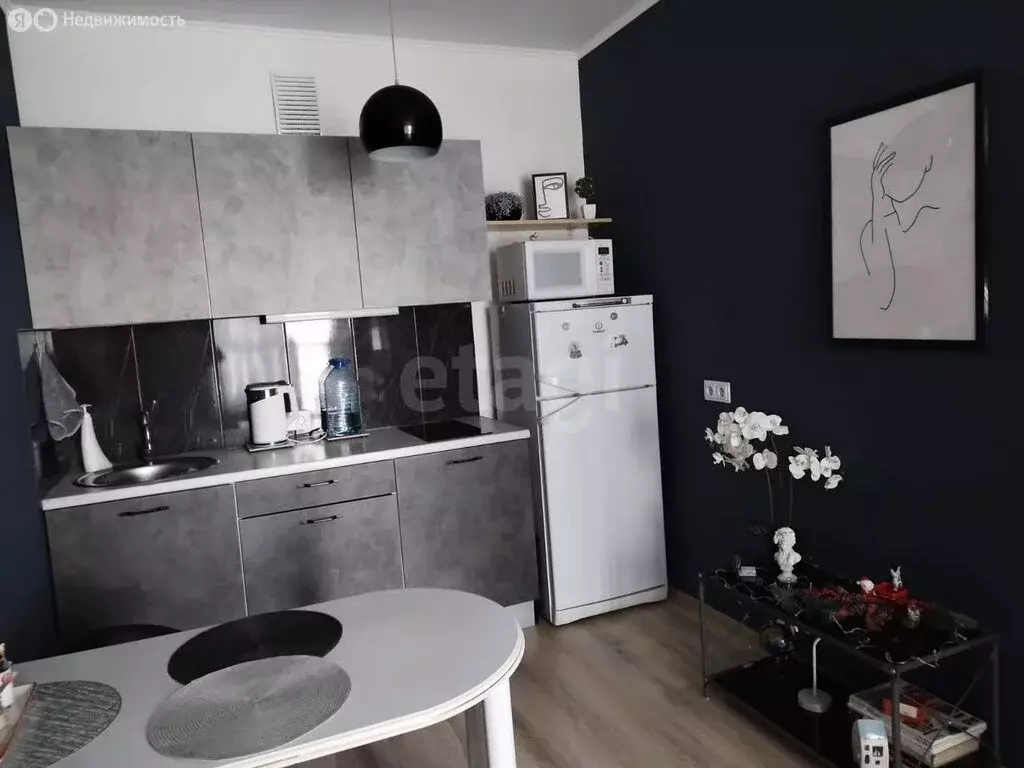 2-комнатная квартира: Пермь, улица Борцов Революции, 48 (47 м) - Фото 2