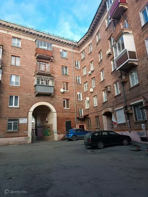 Продаётся 4-к квартира, 130 м - Фото 0