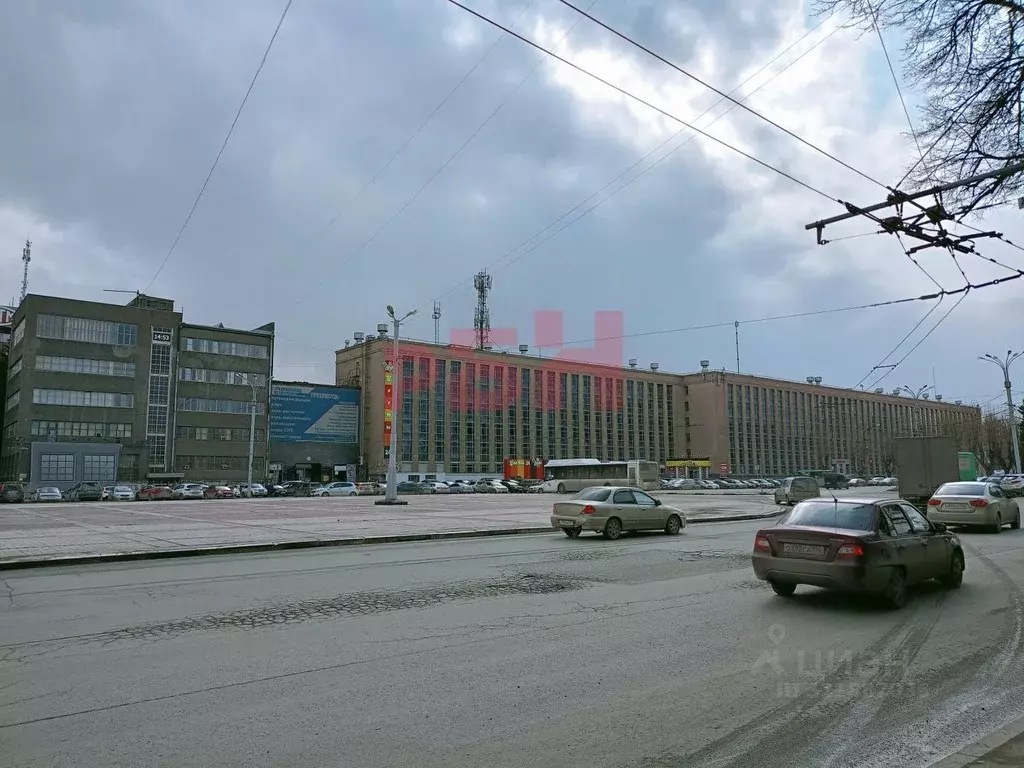 Офис в Свердловская область, Екатеринбург ул. Машиностроителей, 19 (80 ... - Фото 1