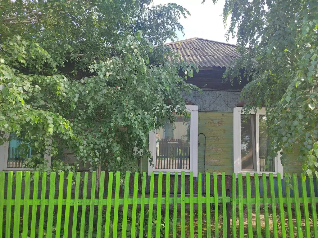 Дом в Хакасия, Абакан ул. Матросова, 5 (50 м) - Фото 1