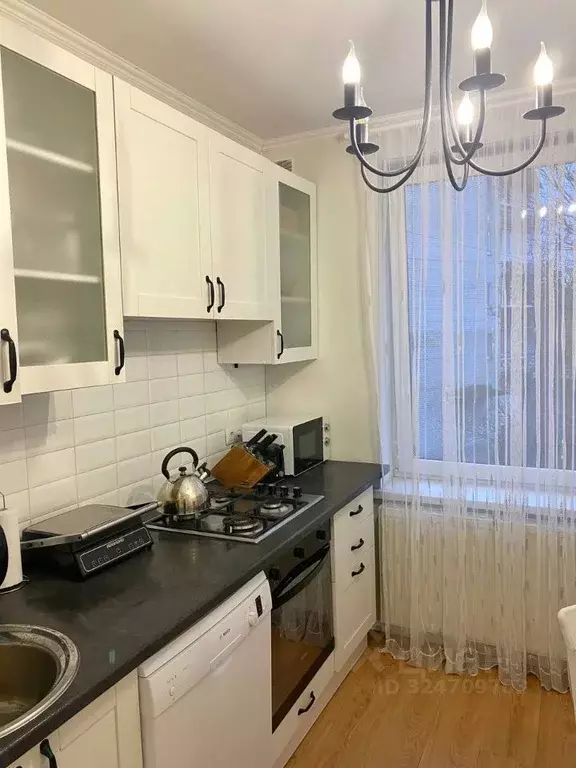 2-к кв. Калининградская область, Калининград просп. Победы, 120 (60.0 ... - Фото 1