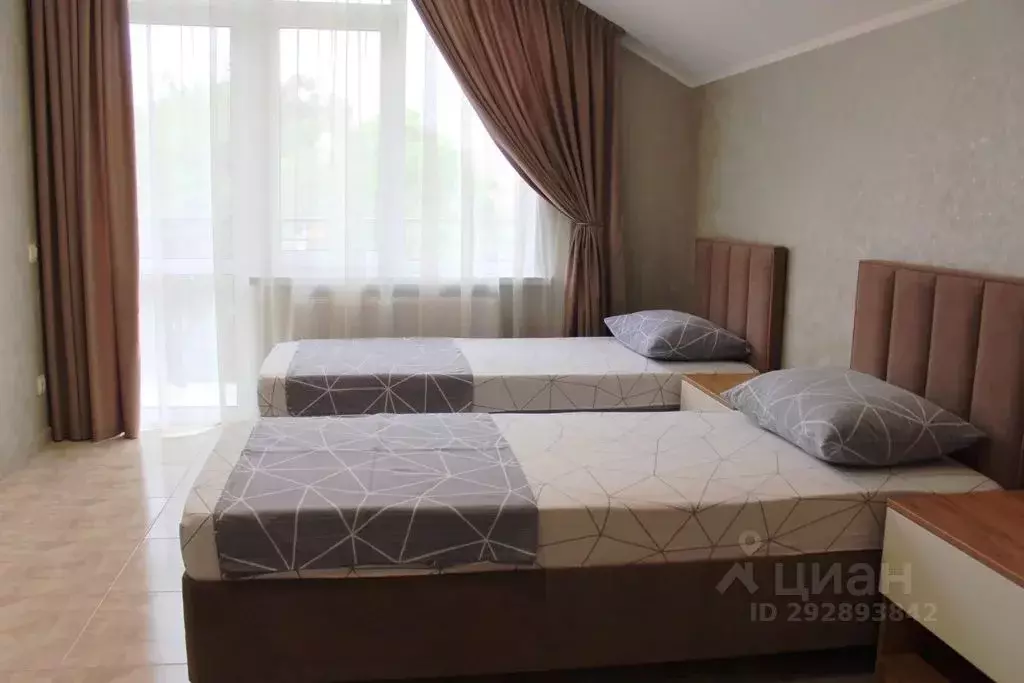 Дом в Краснодарский край, Геленджик ул. Тельмана, 6 (150 м) - Фото 1