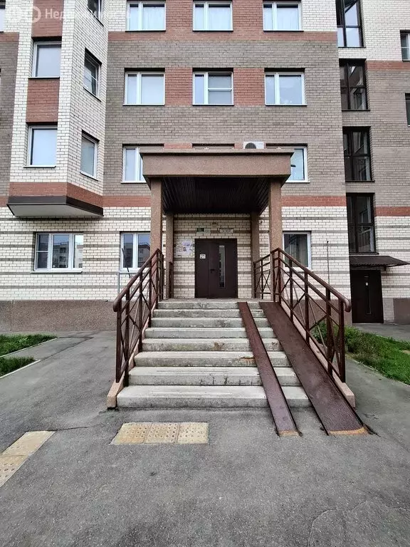 Квартира-студия: село Бисерово, микрорайон Новое Бисерово-2, 10 (26.5 ... - Фото 0