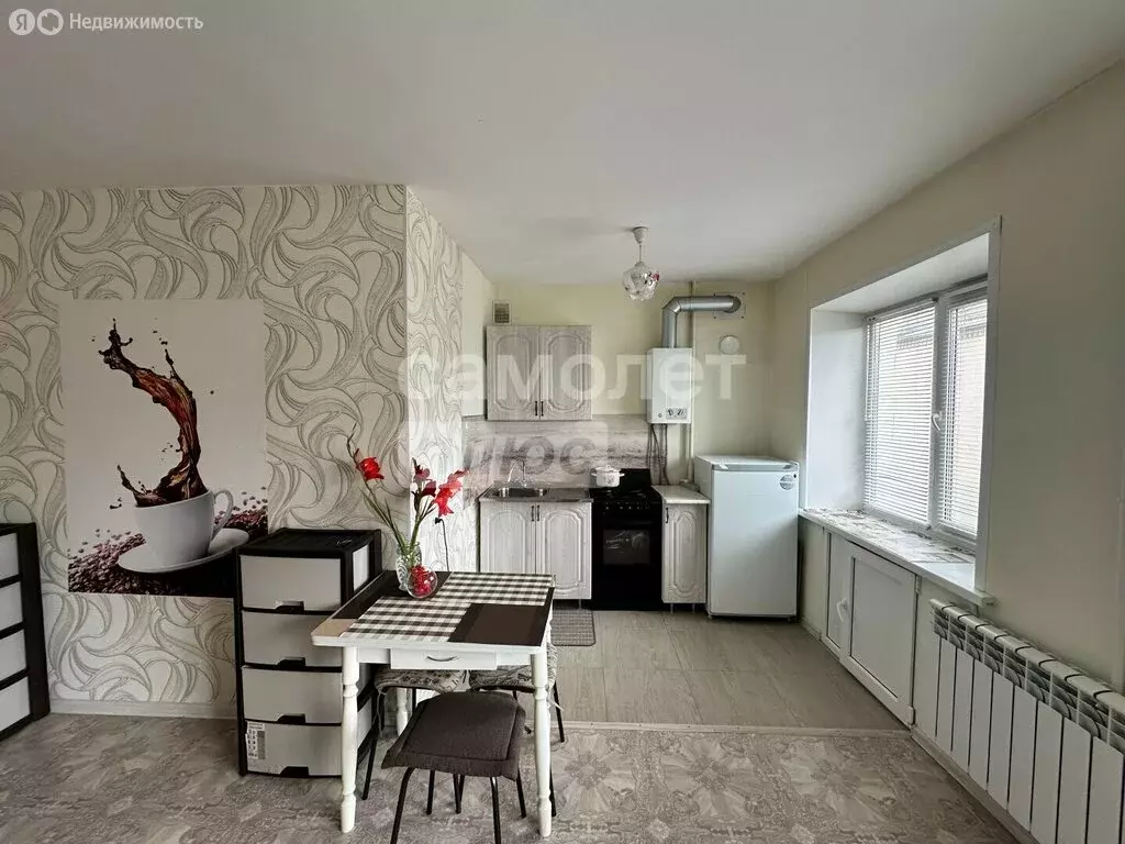 1-комнатная квартира: Кумертау, улица Пушкина, 9 (30.2 м) - Фото 2