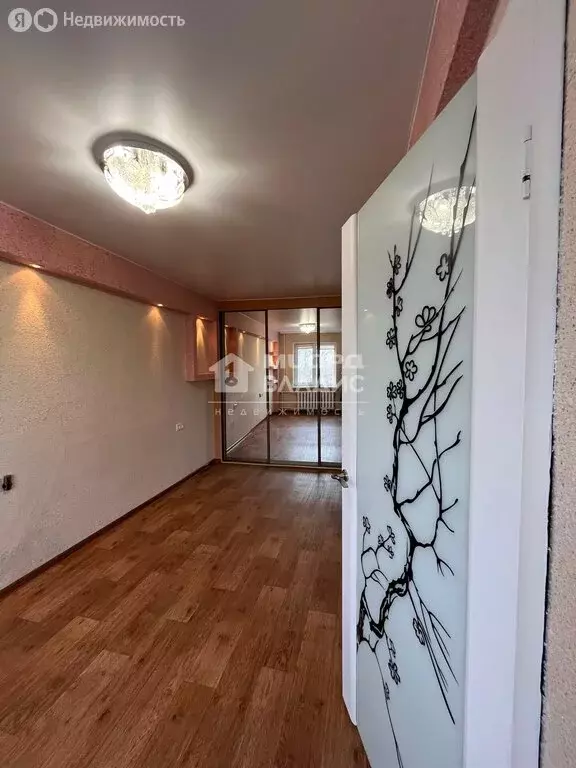 2-комнатная квартира: Омск, микрорайон Крутая Горка, Российская улица, ... - Фото 1