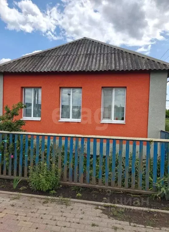 Дом в Белгородская область, Шебекино ш. Ржевское, 105 (63 м) - Фото 1