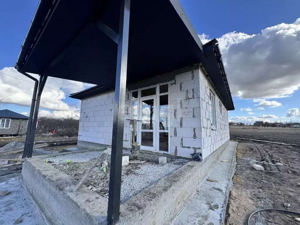 Дом в Крым, Симферопольский район, 3-й массив садовые участки, ... - Фото 1