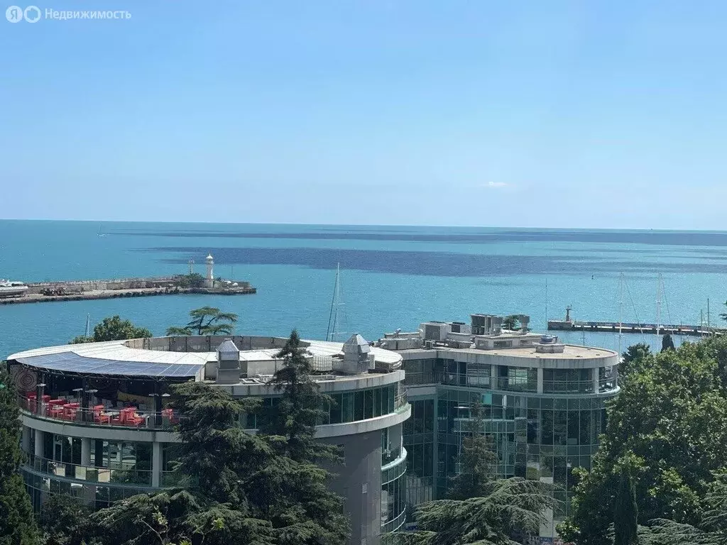 Квартира-студия: Ялта, улица К. Маркса, 18А (63 м) - Фото 0