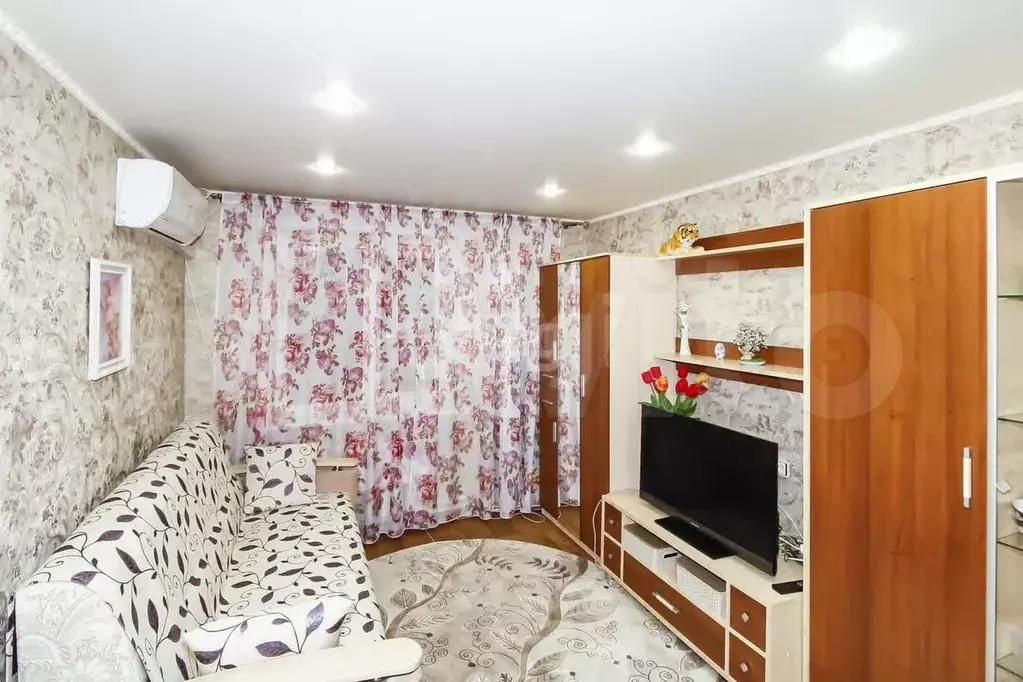 1-к. квартира, 43 м, 5/5 эт. - Фото 1