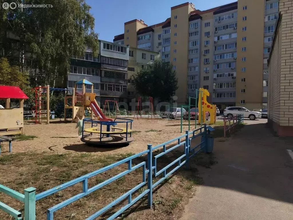 3-комнатная квартира: Энгельс, Степная улица, 57 (90 м) - Фото 1